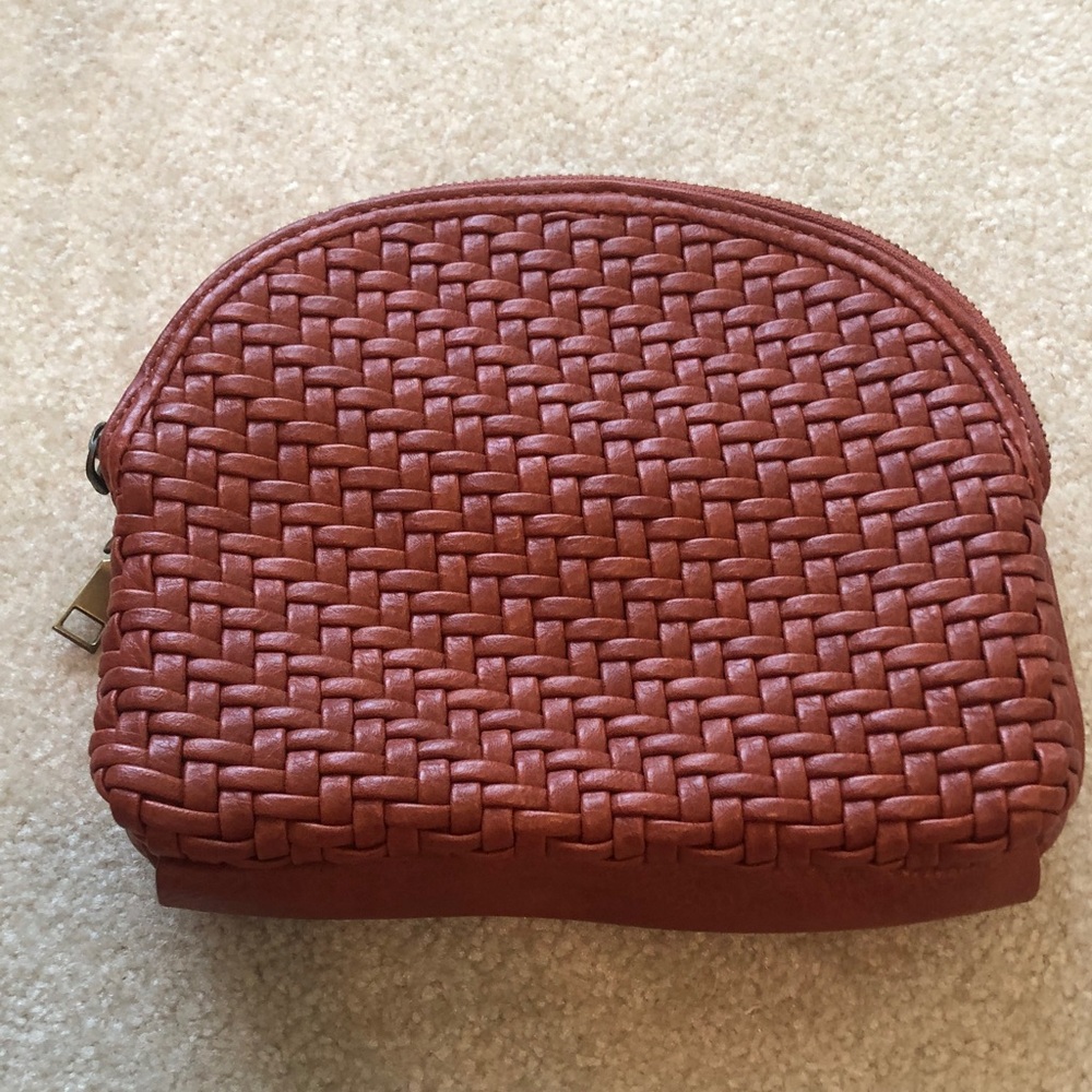 Woven look crossbody purse - Picture 7 of 7